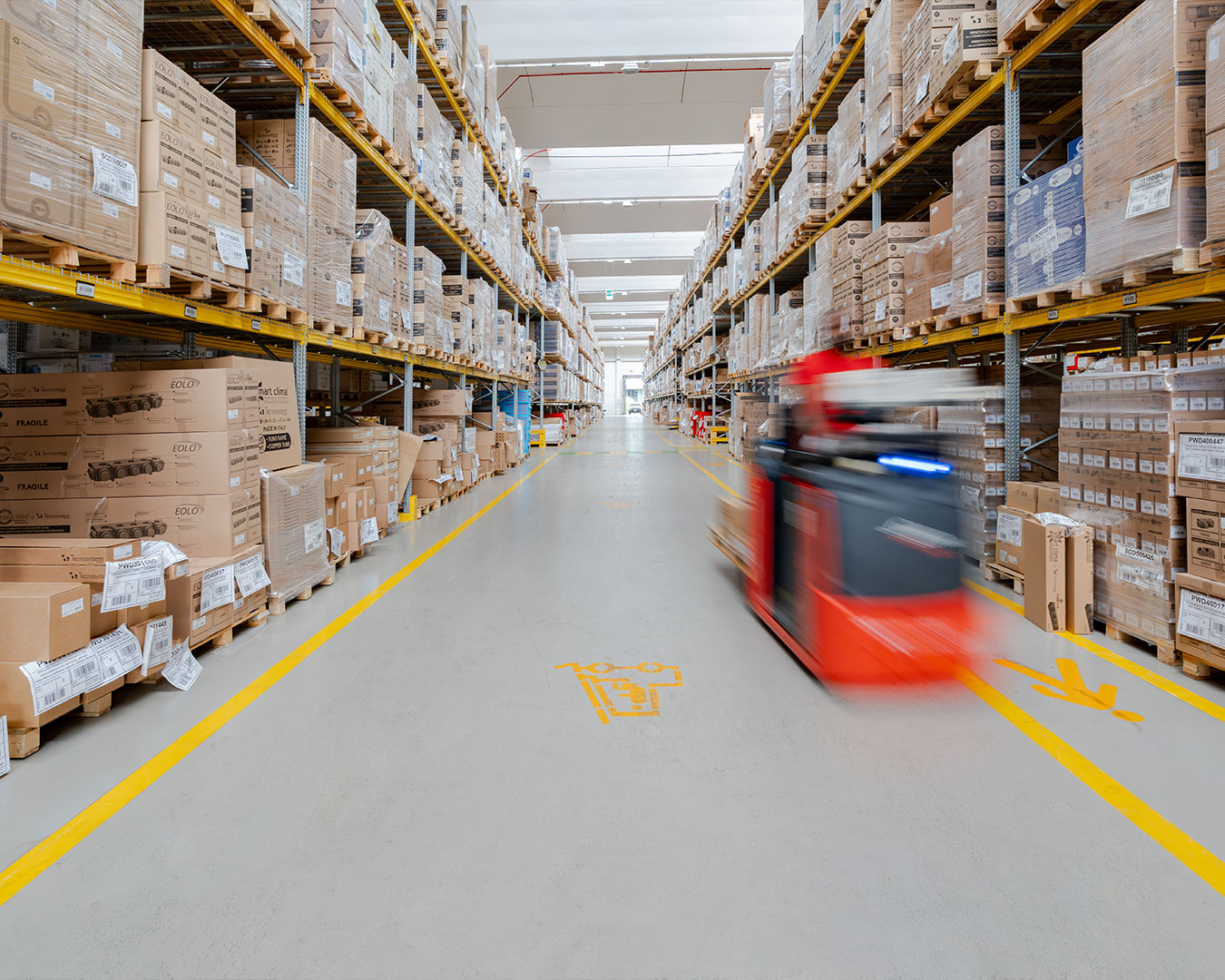 magazzino logistico Tecnosystemi