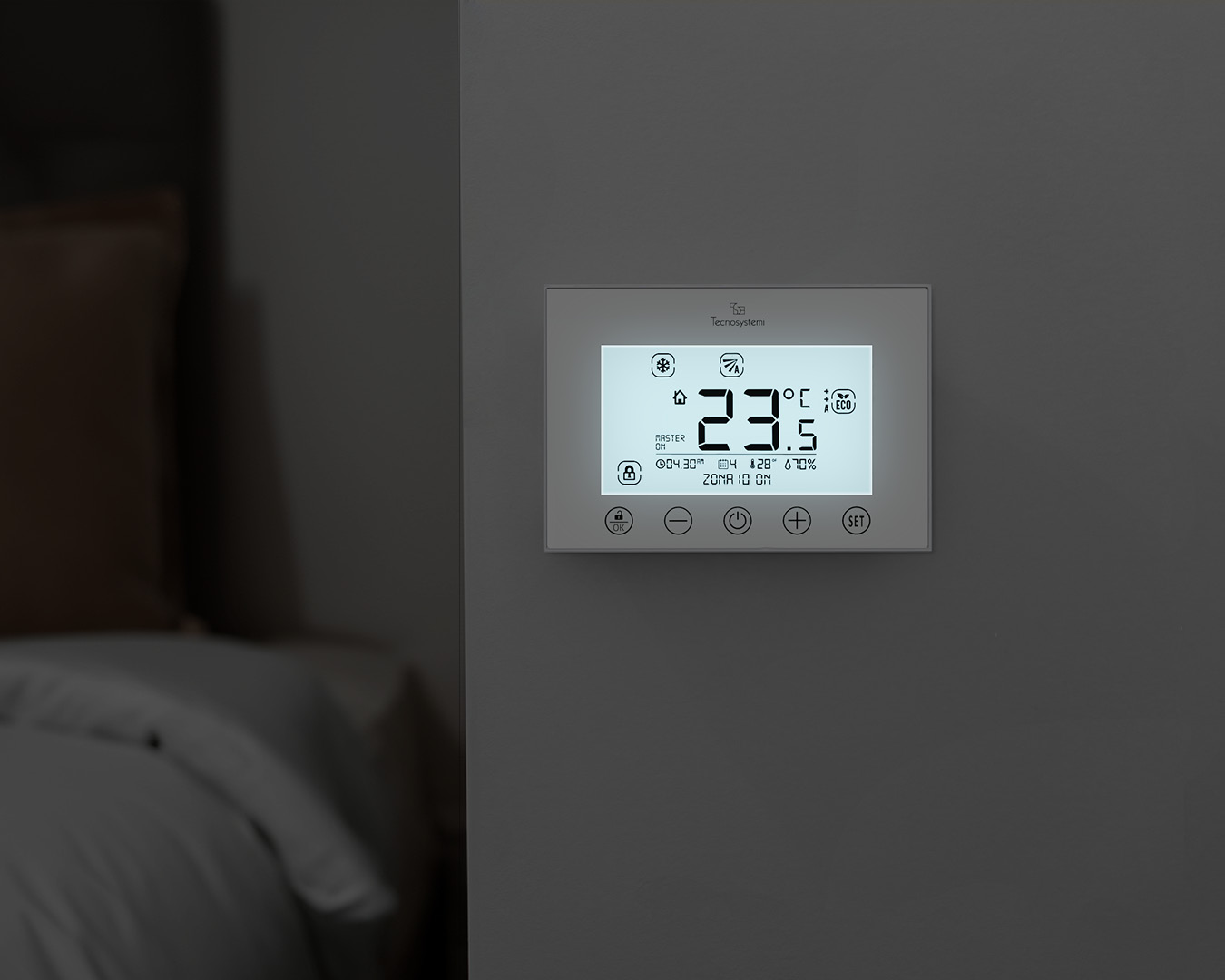 cronotermostato con touchscreen illuminato Tecnosystemi