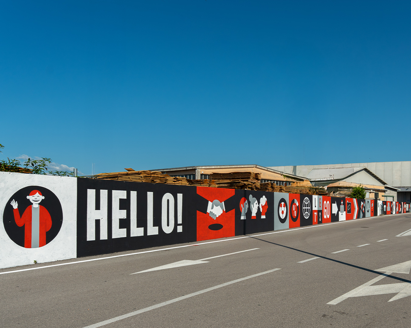 murales colorato di Tecnosystemi