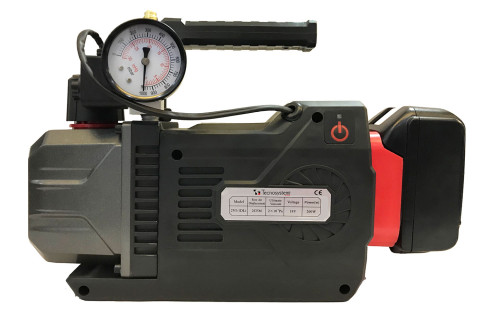 BBR two-stage vacuum pump with rechargeable battery and vacuum gauge in carrying case
